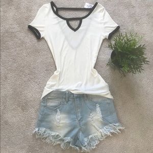 Cut Out Short Sleeve Top, Size Small, Cream & Grey